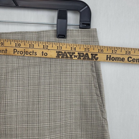 Gap Womens Tan Plaid Flat Front Slash Pocket Casual Bermuda Shorts Size 12 - Picture 7 of 10